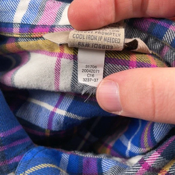 Duluth Trading Co Plaid Button-Up Women's Flannel Shirt Xl - Picture 8 of 9